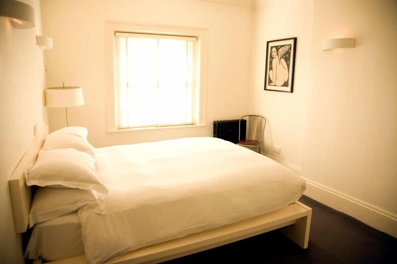 Kellys Hotel - Adults Only image