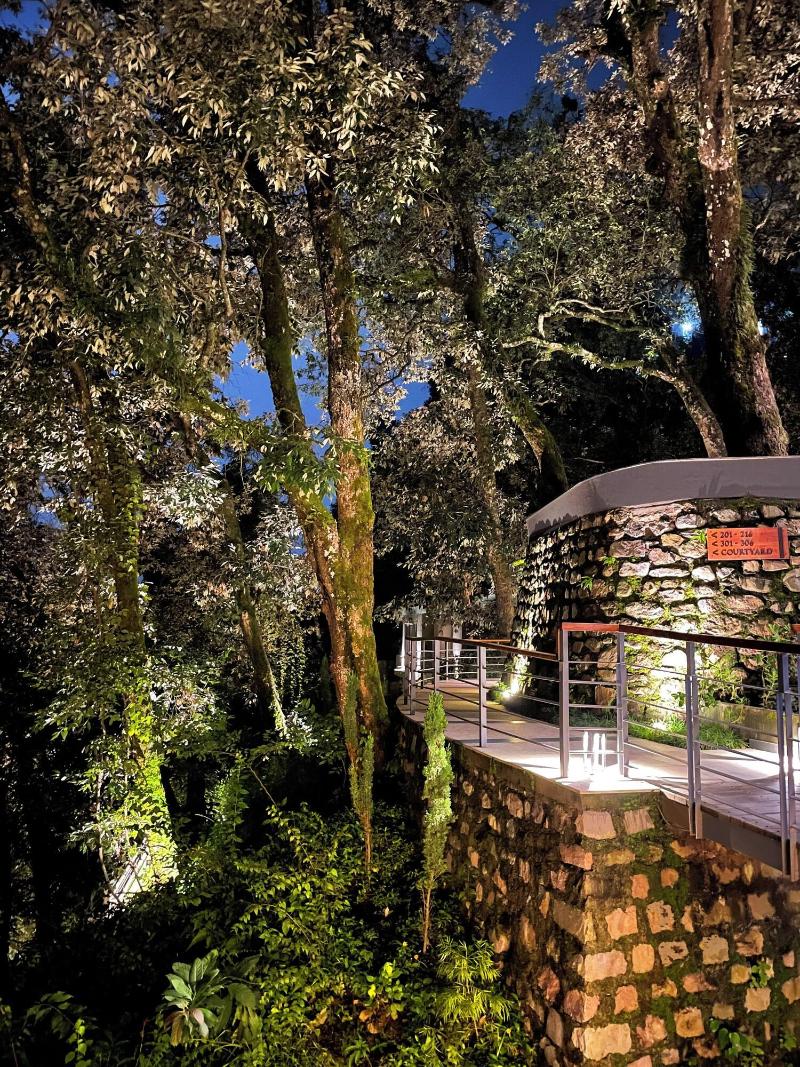 The Rosefinch Sarovar Portico image