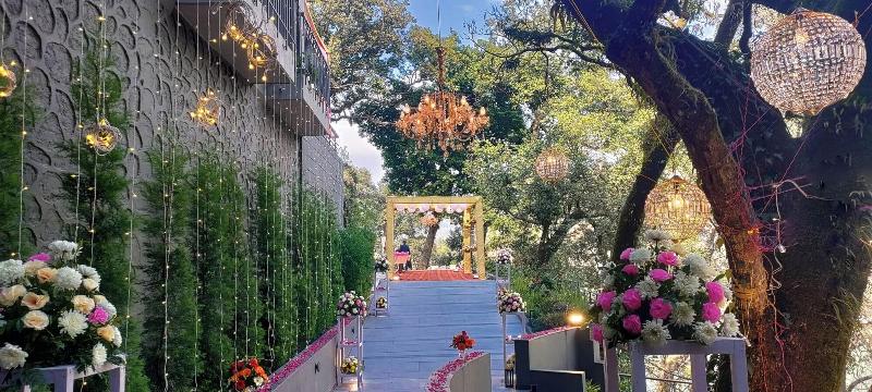 The Rosefinch Sarovar Portico image