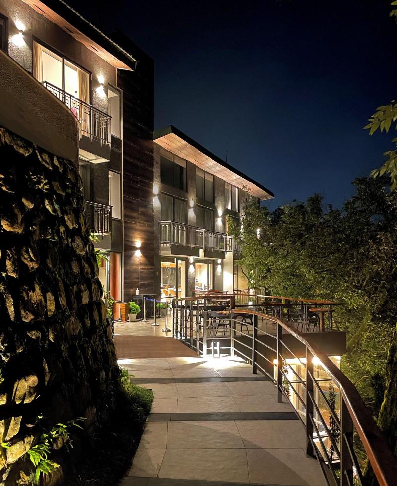 The Rosefinch Sarovar Portico image