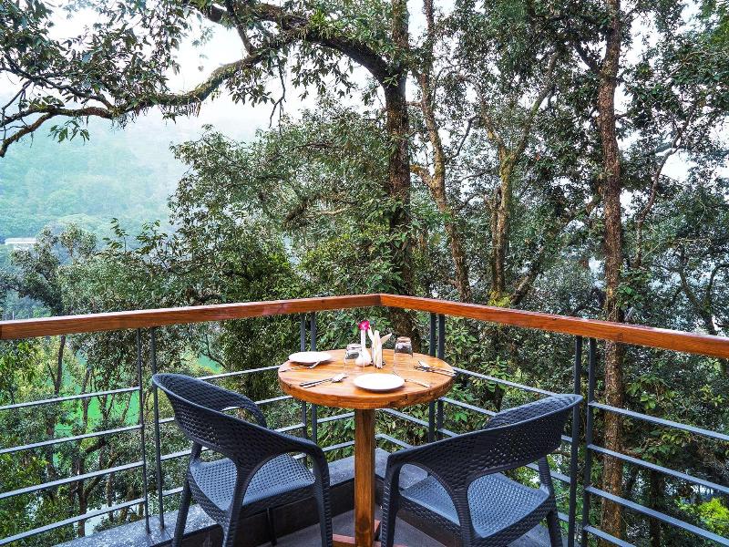 The Rosefinch Sarovar Portico image