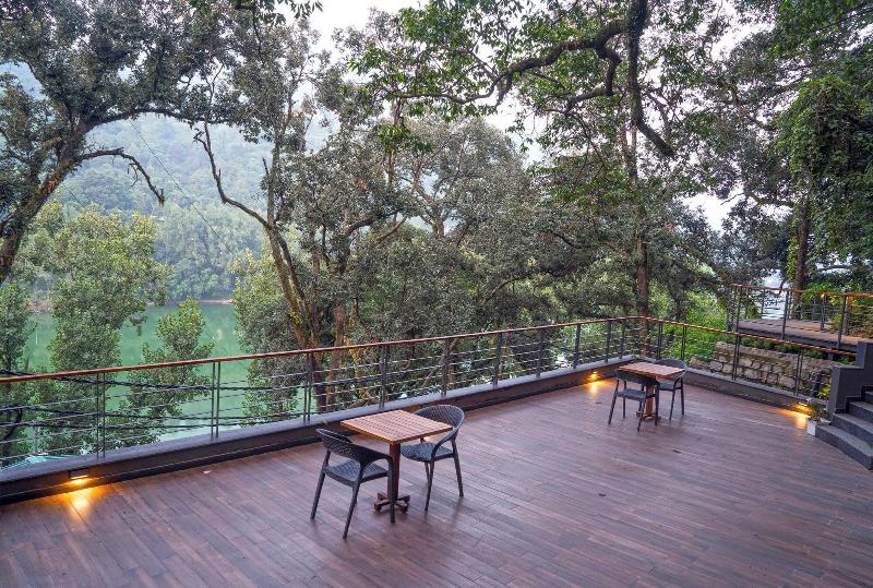 The Rosefinch Sarovar Portico image