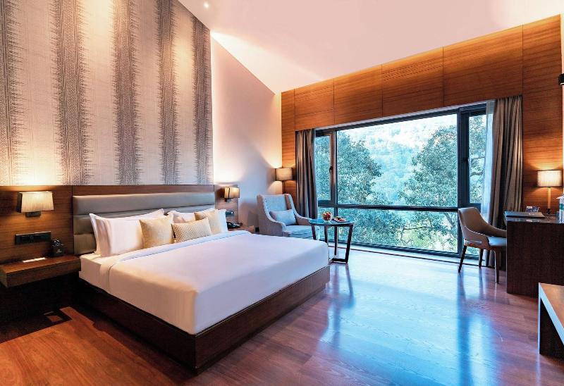 The Rosefinch Sarovar Portico image