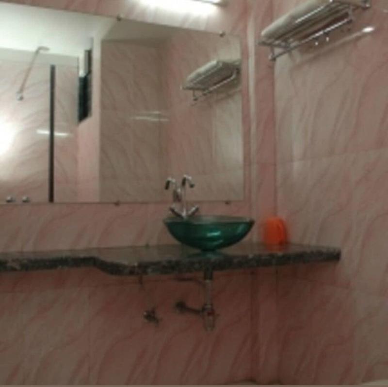 Hotel Vrandavan image