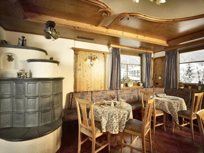 Hotel Miramonti image