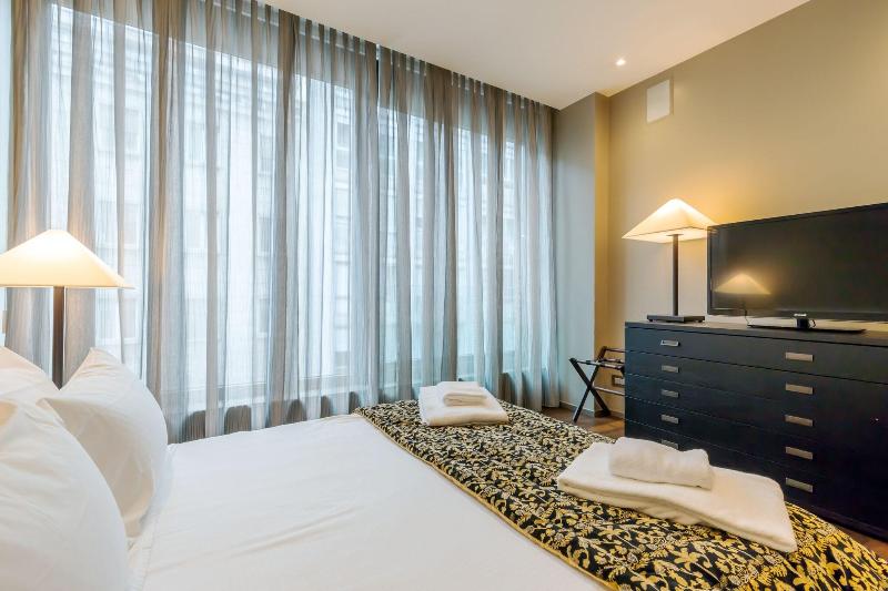 Milan Retreats Duomo Suites image