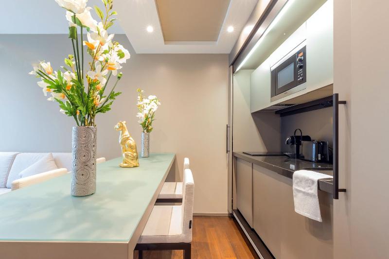 Milan Retreats Duomo Suites image
