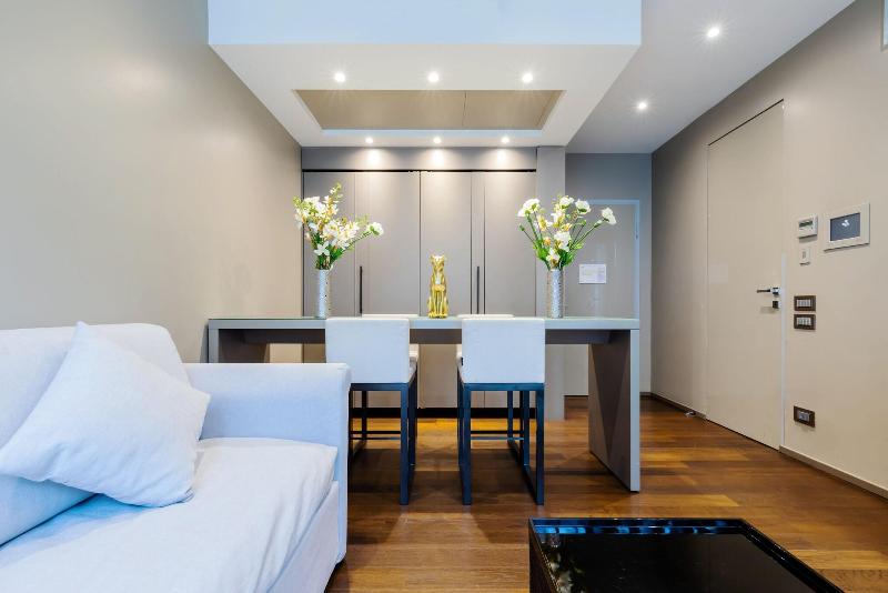 Milan Retreats Duomo Suites image