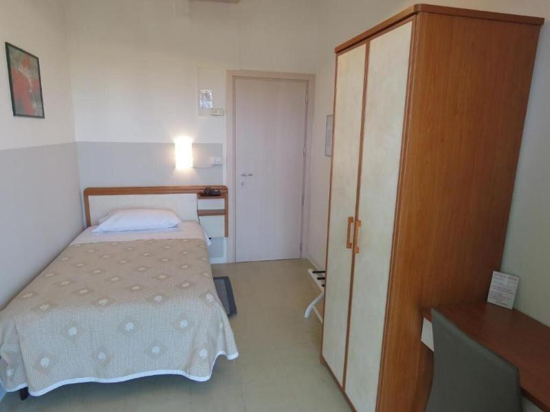 Hotel Marta Forla image