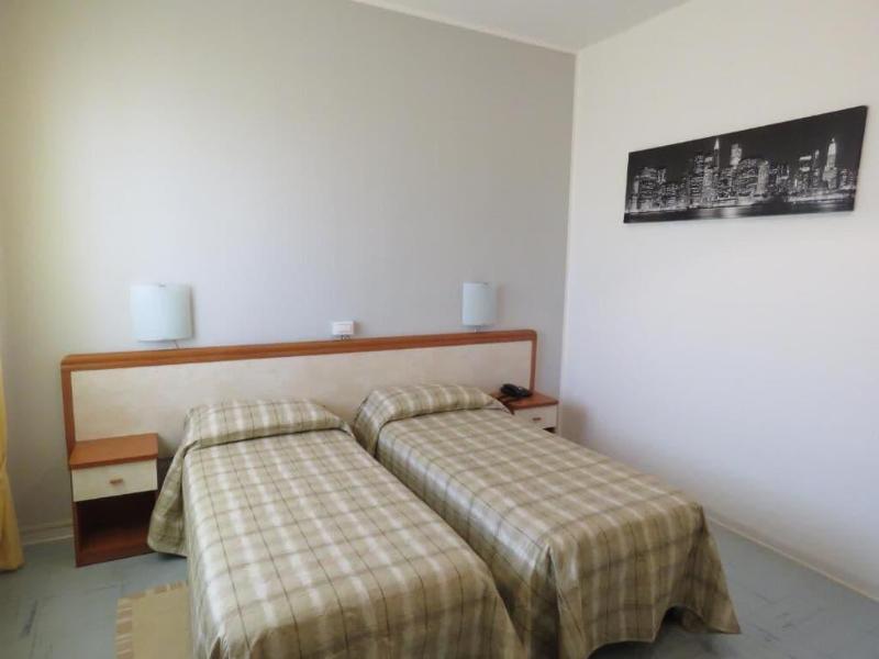 Hotel Marta Forla image