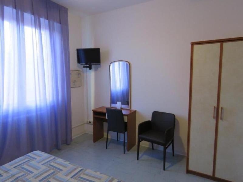 Hotel Marta Forla image