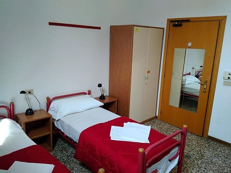 Ostello S. Fosca - CPU Venice Hostels image