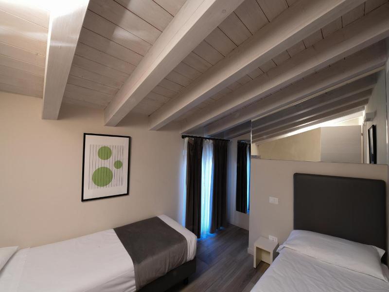 Hill Colle - Camere & Bistrot image