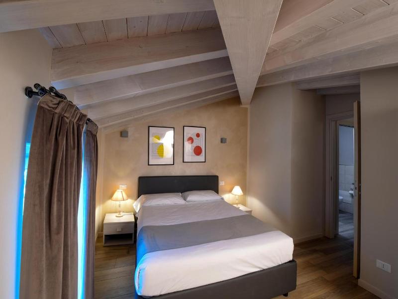 Hill Colle - Camere & Bistrot image