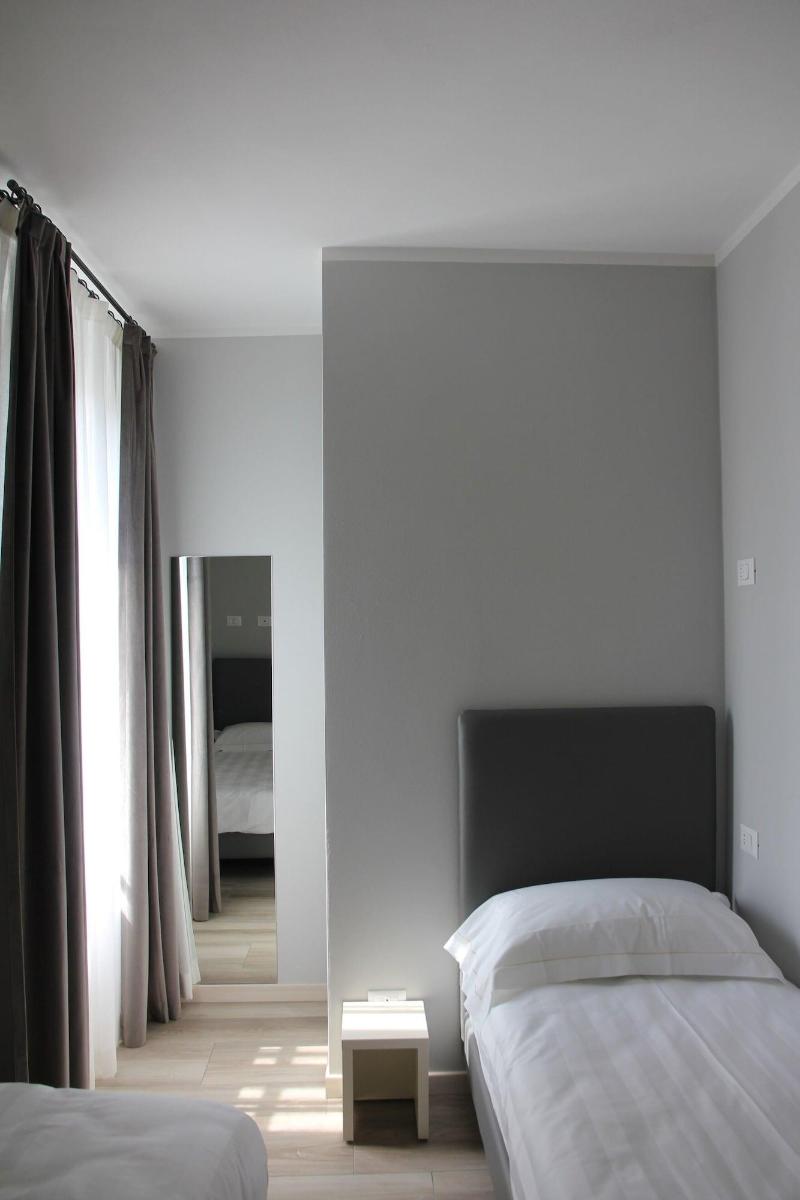 Hill Colle - Camere & Bistrot image