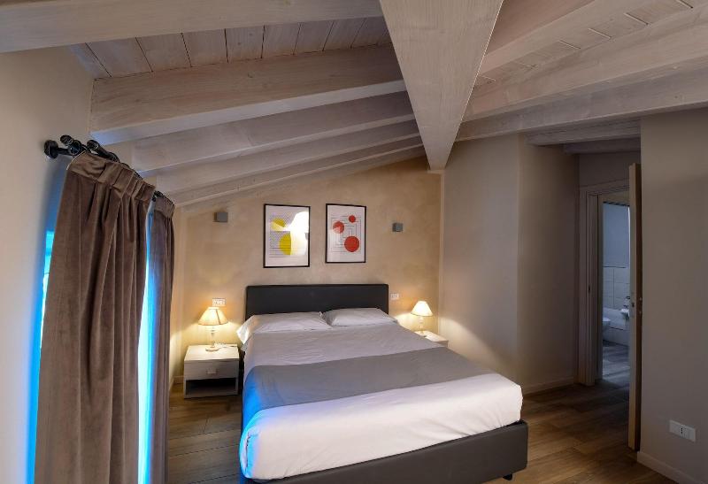 Hill Colle - Camere & Bistrot image