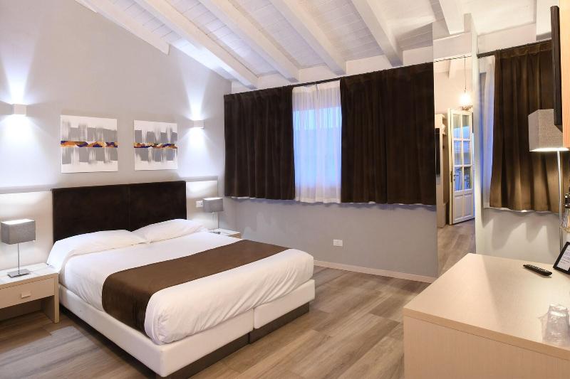 Hill Colle - Camere & Bistrot image