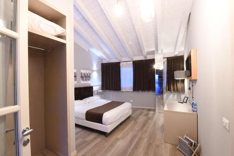 Hill Colle - Camere & Bistrot image