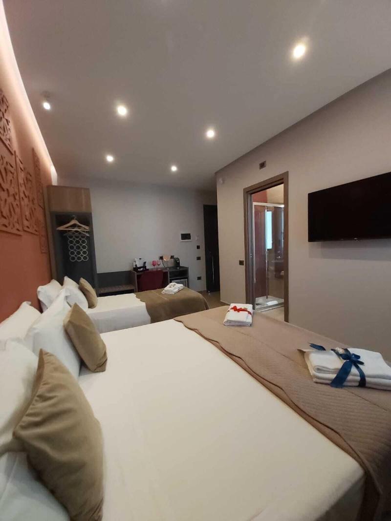 Giafra Rooms image