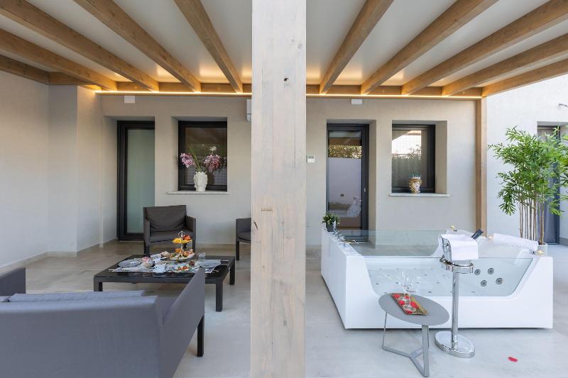 Giafra Rooms image