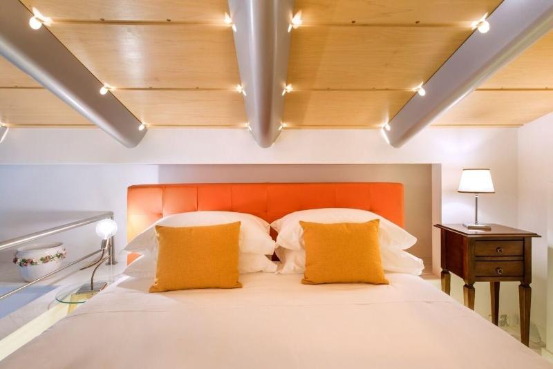 Da Rooms image