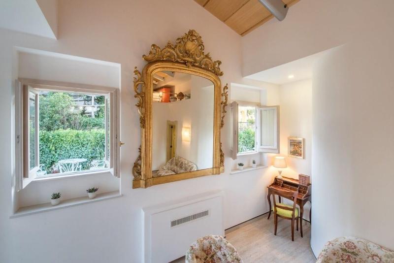 Da Rooms image