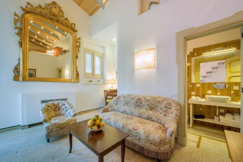 Da Rooms image