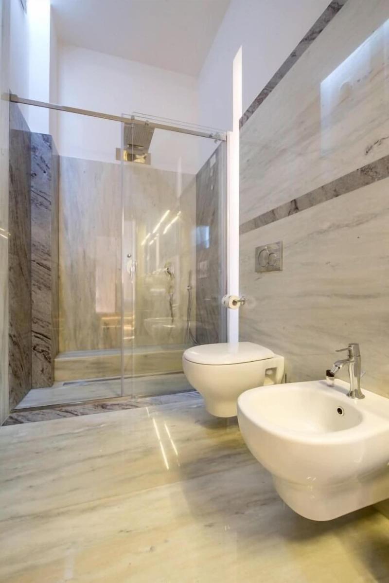 Da Rooms image