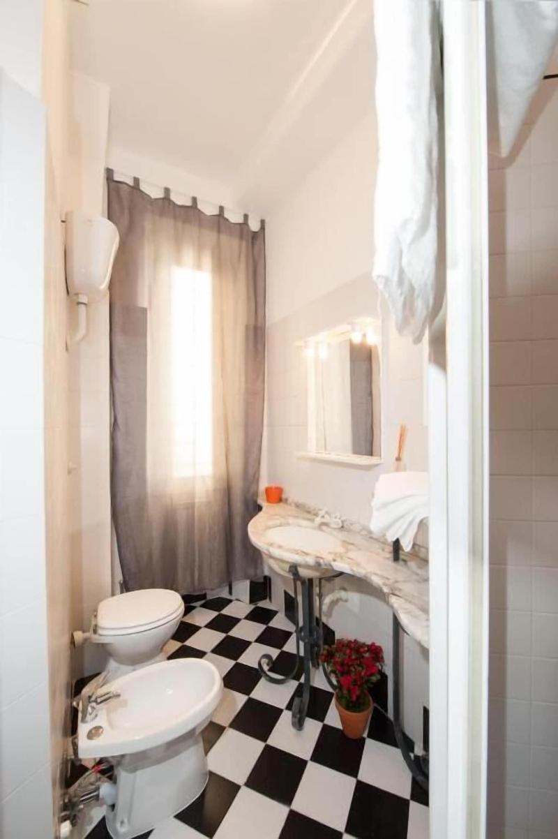 Residenza Laterano image