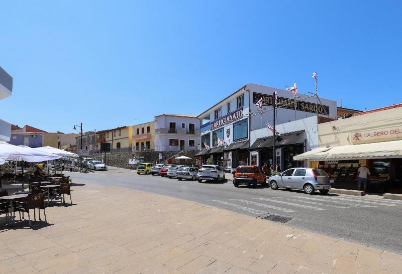 The Square Castelsardo image
