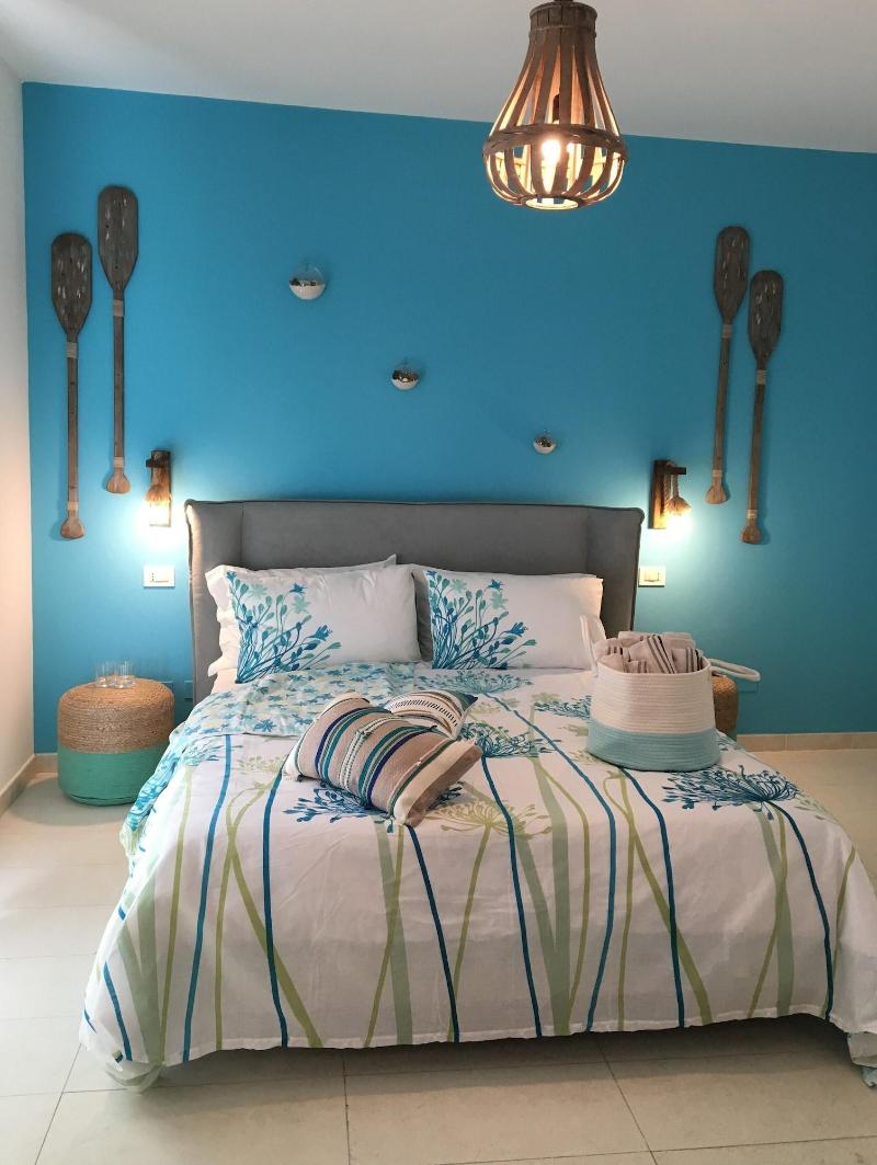 Intra Rooms image