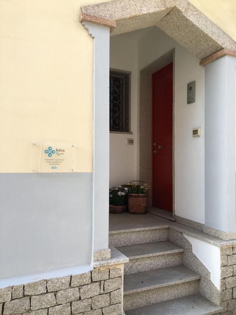 Intra Rooms image