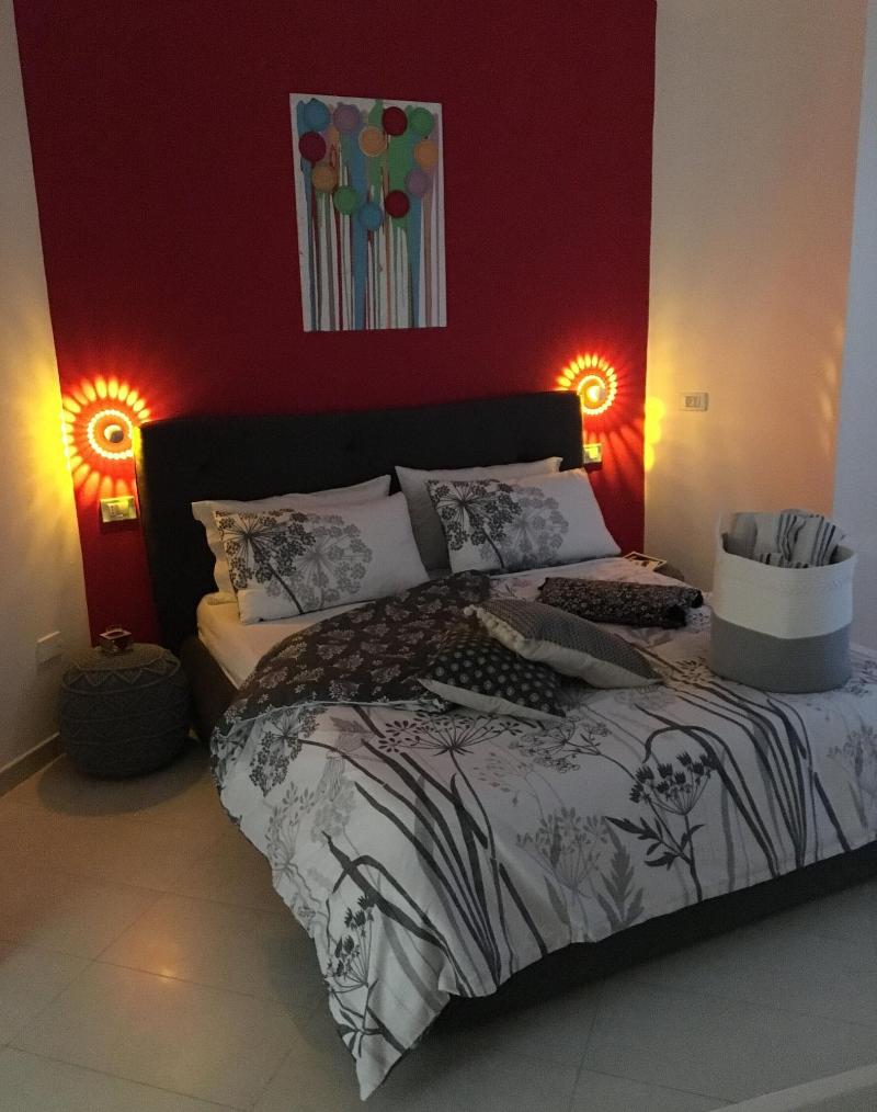 Intra Rooms image