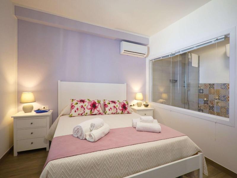 Skyview Cefalu image