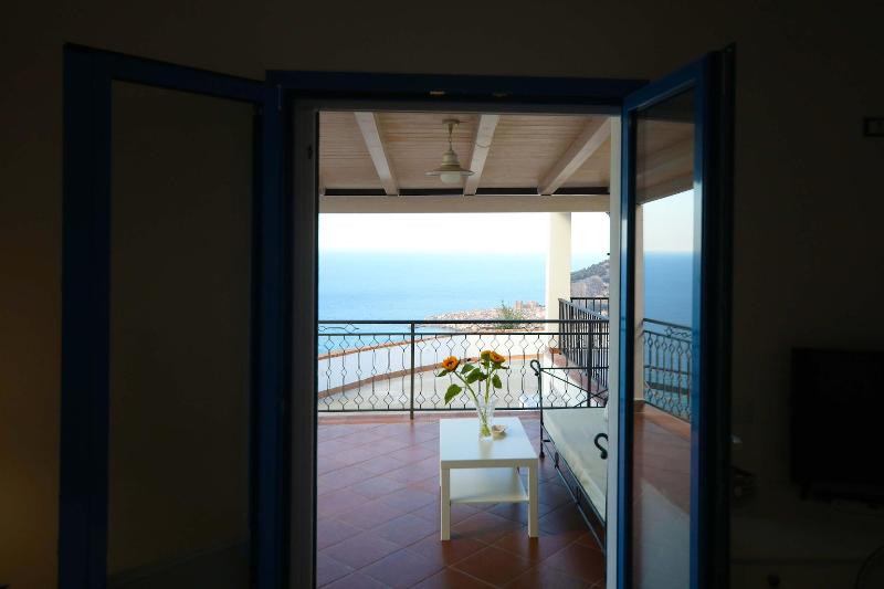 Skyview Cefalu image