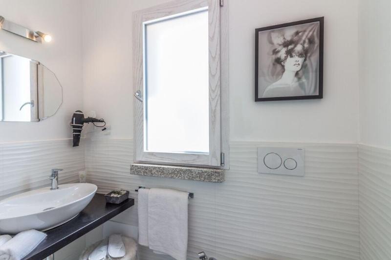 Naracheddu Elite B&B image