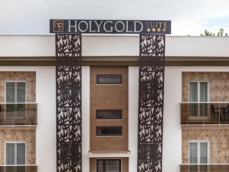Holygold Suite image