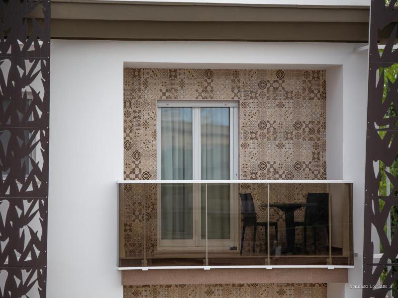 Holygold Suite image