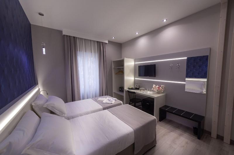 Holygold Suite image