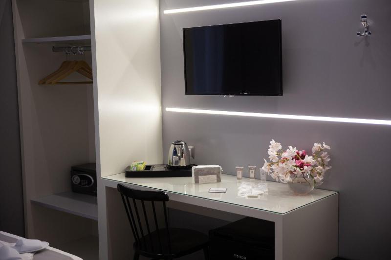 Holygold Suite image