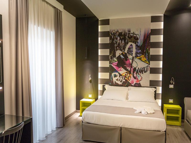 Holygold Suite image
