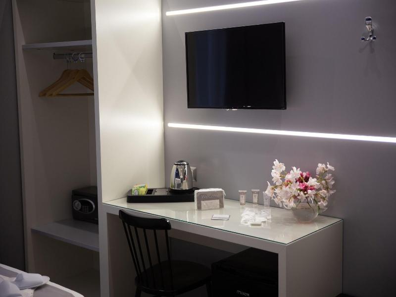 Holygold Suite image