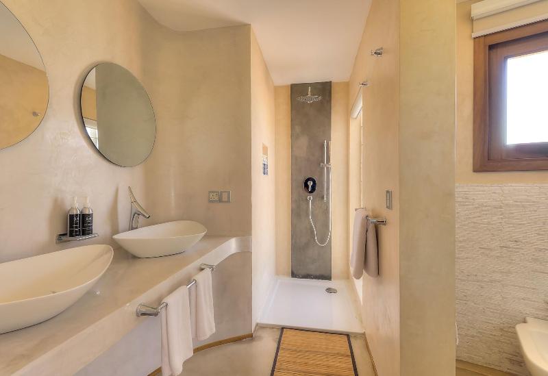 Kobe Suite Resort image