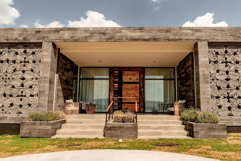 Hotel Tres Raices image