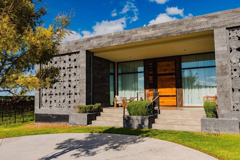 Hotel Tres Raices image