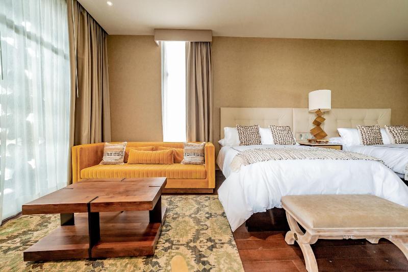 Hotel Tres Raices image