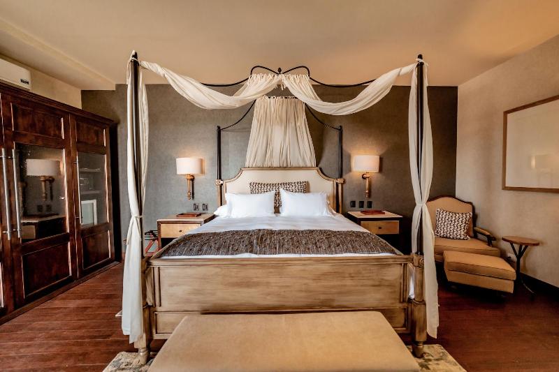 Hotel Tres Raices image
