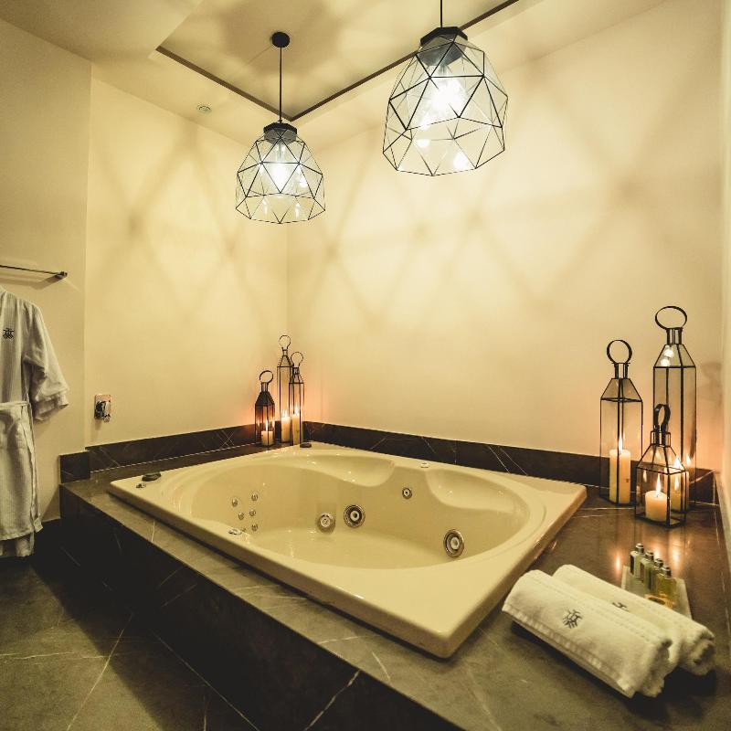 Hotel Tres Raices image