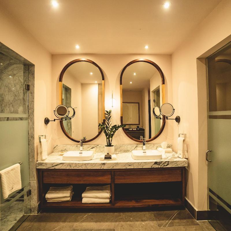 Hotel Tres Raices image
