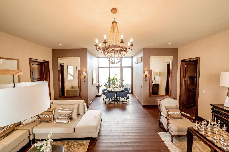 Hotel Tres Raices image